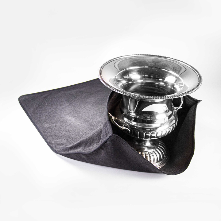 Large dish or champagne bucket aNTI-TARNISH CLOTH STORAGE POUCH: 18,8 inch X 15,748 inch