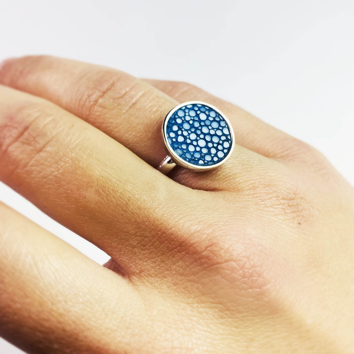 Bague Galuchat bleu